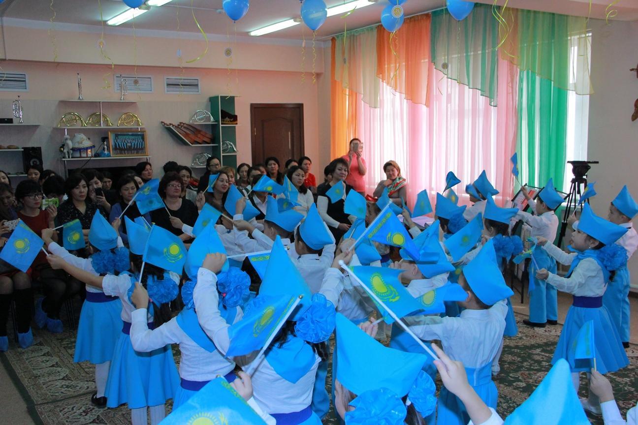 Қазақстан Республикасының Тәуелсіздігіне 25 жыл