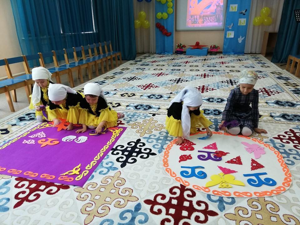 9 май "Жеңіс күніне" арналған ересектер топтарының ұйымдастыруымен өткізілген мерекелік іс-шара